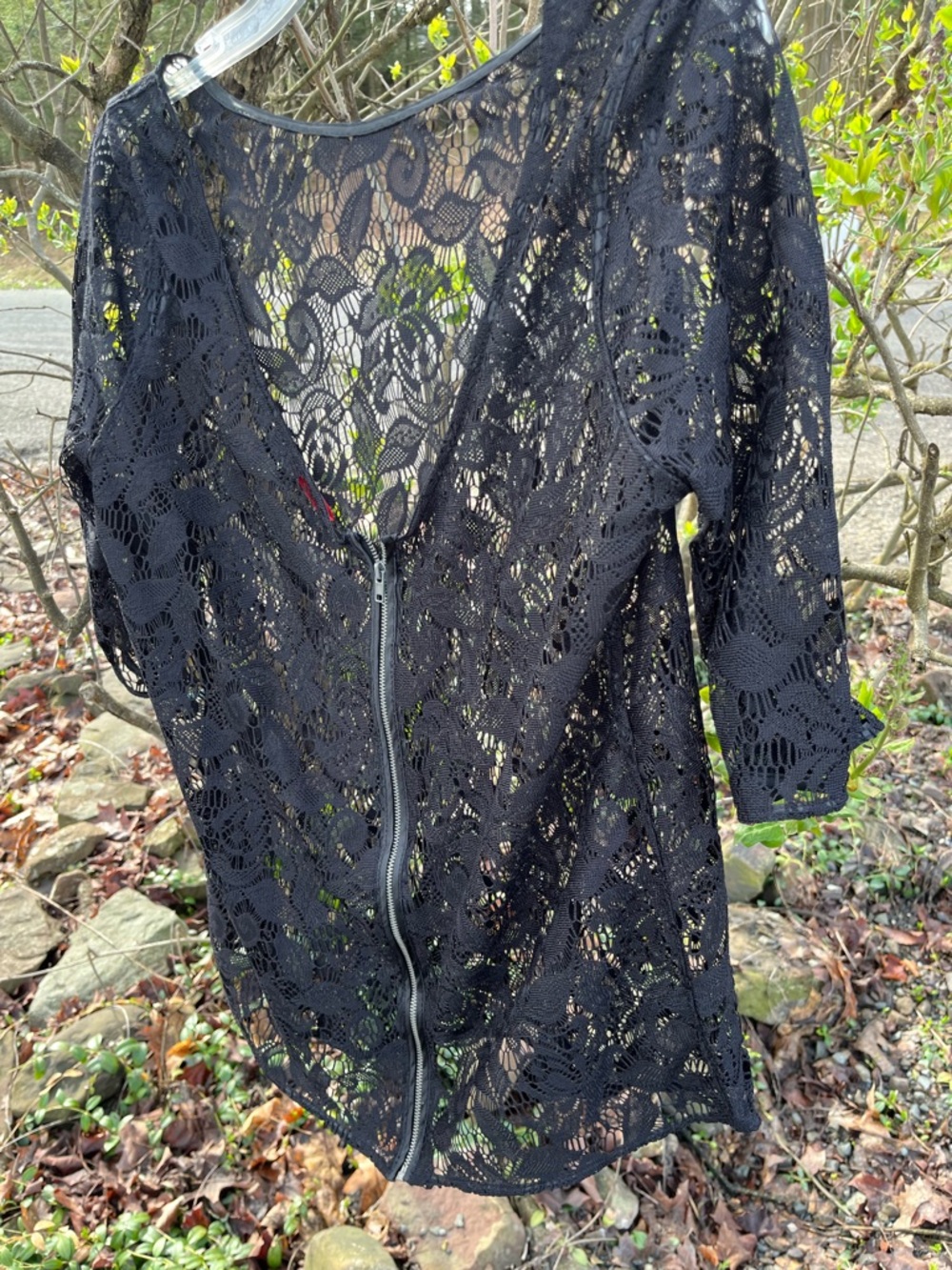 sofia by sofia vergara Black Lace Zip-Front Blouse